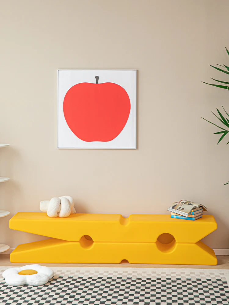 CLIP SHAPED SIDE TABLE TV STAND – Side Table / Stand