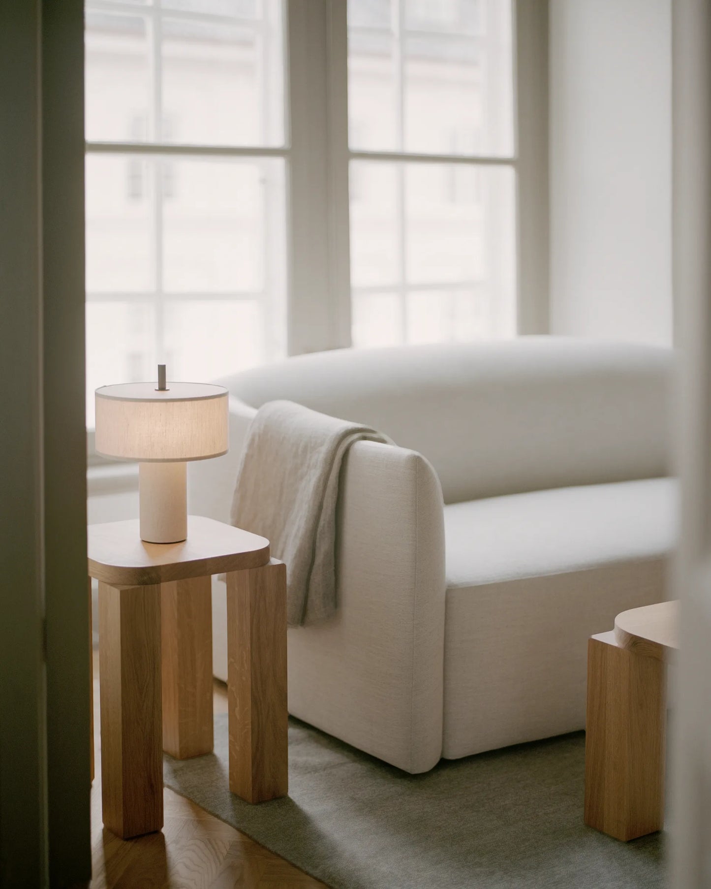 NEW WORKS MARGIN – Portable Table Lamp