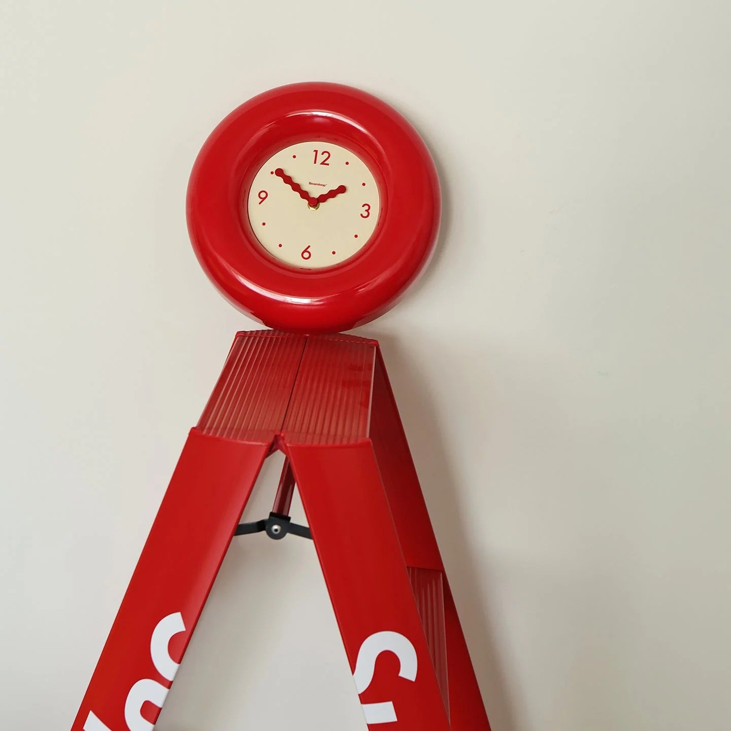 LOOP - Bagel Wall Clock