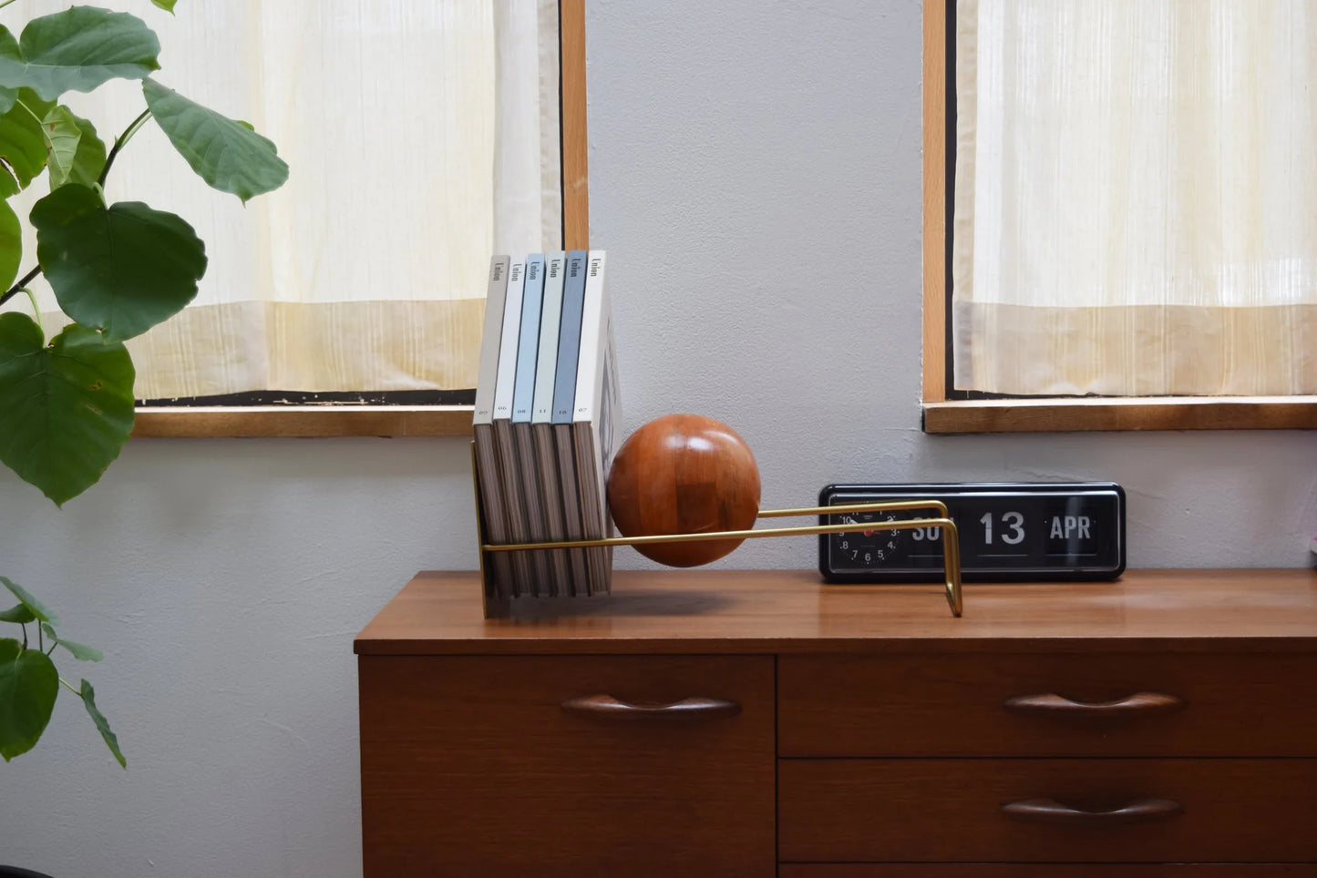 DETAIL - Slope Bookend