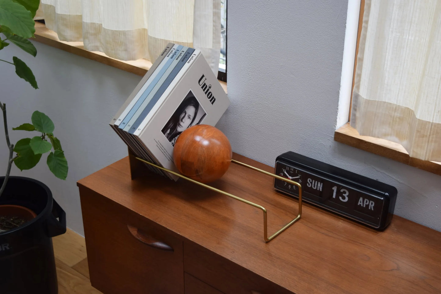 DETAIL - Slope Bookend