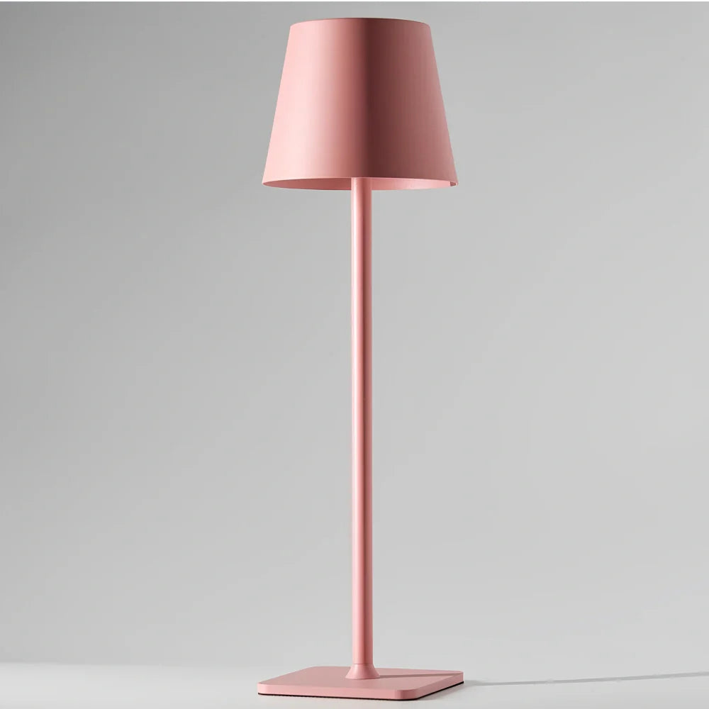LUMINUS – Table Lamp