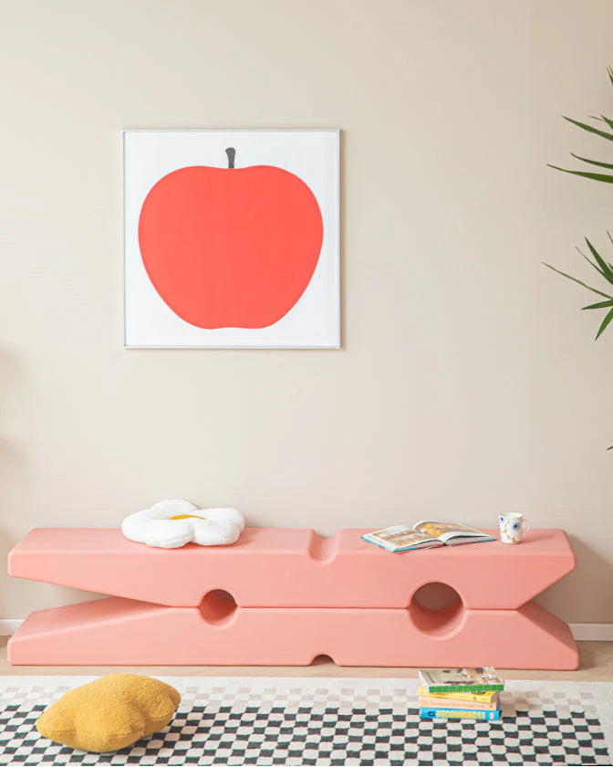 CLIP SHAPED SIDE TABLE TV STAND – Side Table / Stand