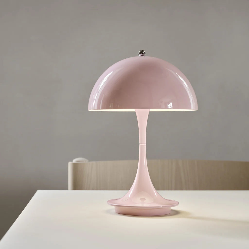 Louıs Poulsen - Panthella Portable Table Lamp