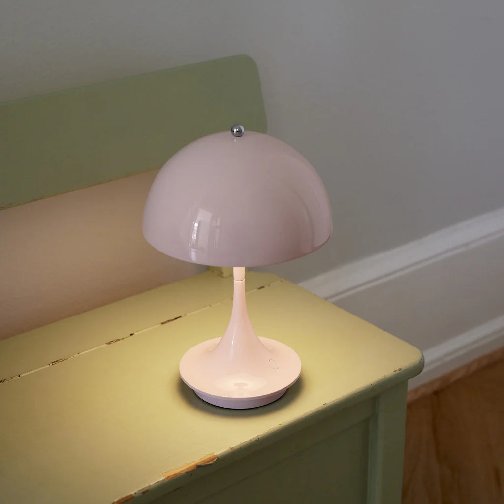 Louıs Poulsen - Panthella Portable Table Lamp