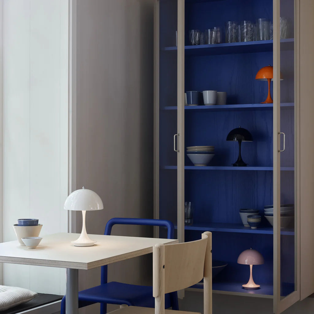 Louıs Poulsen - Panthella Portable Table Lamp