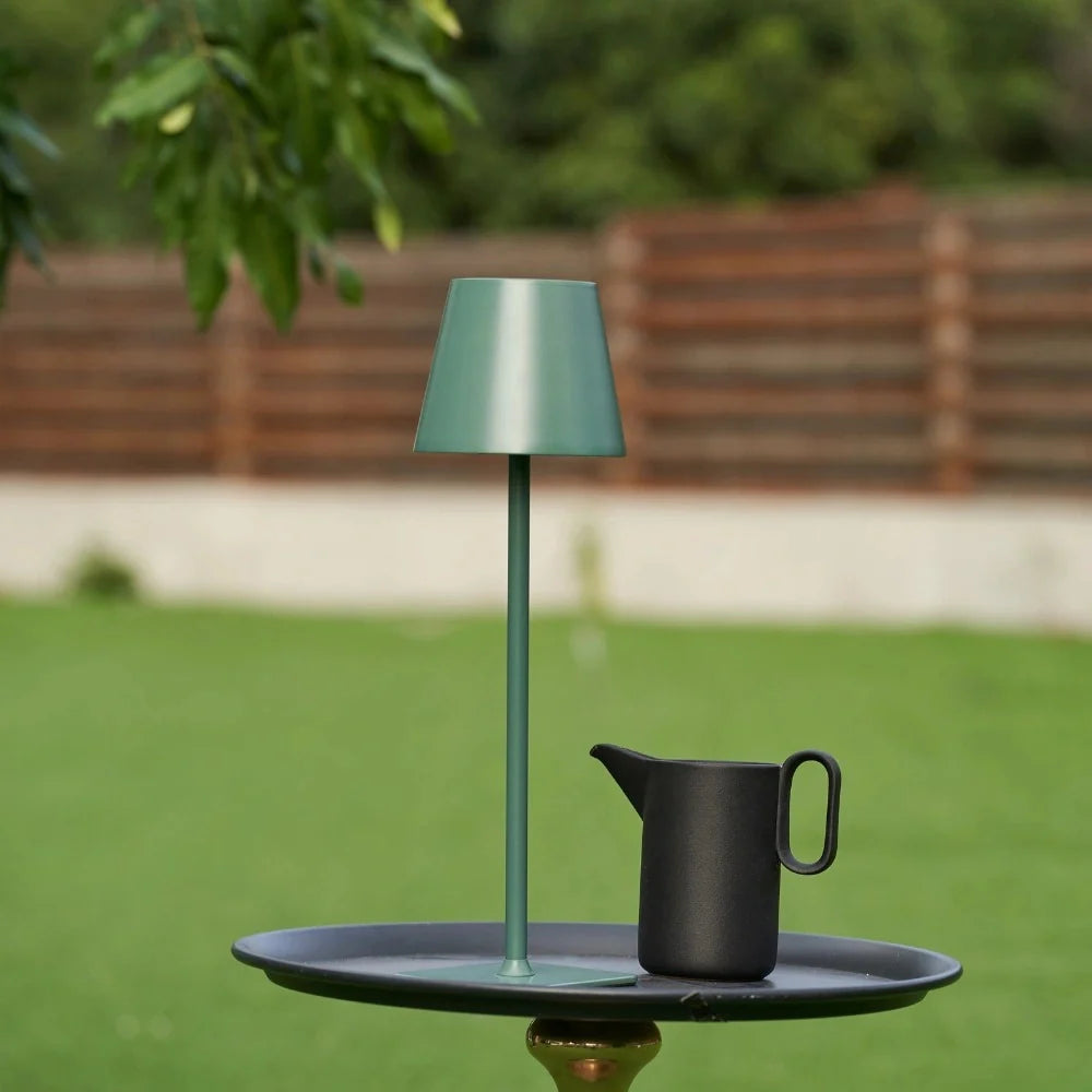 LUMINUS – Table Lamp