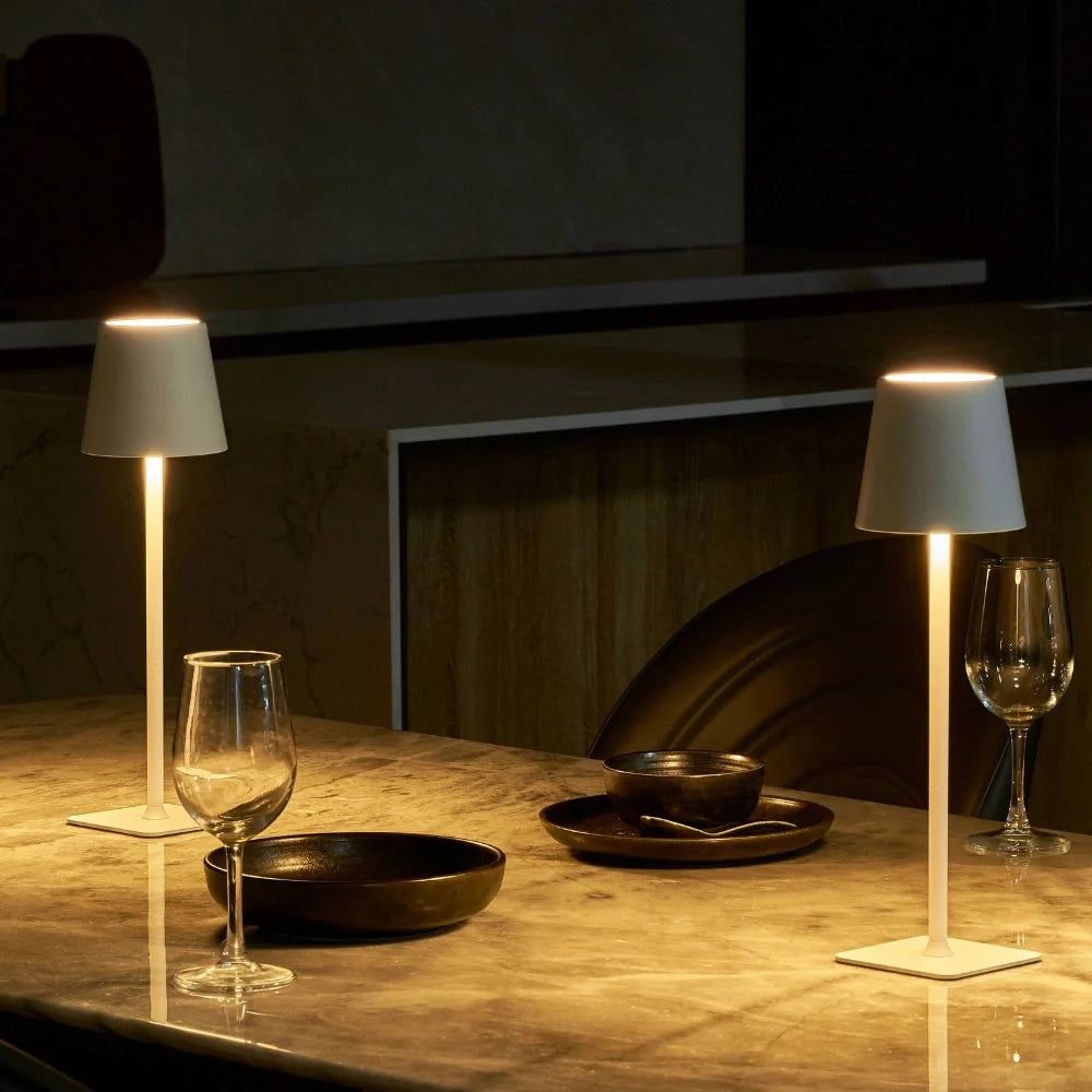 LUMINUS – Table Lamp