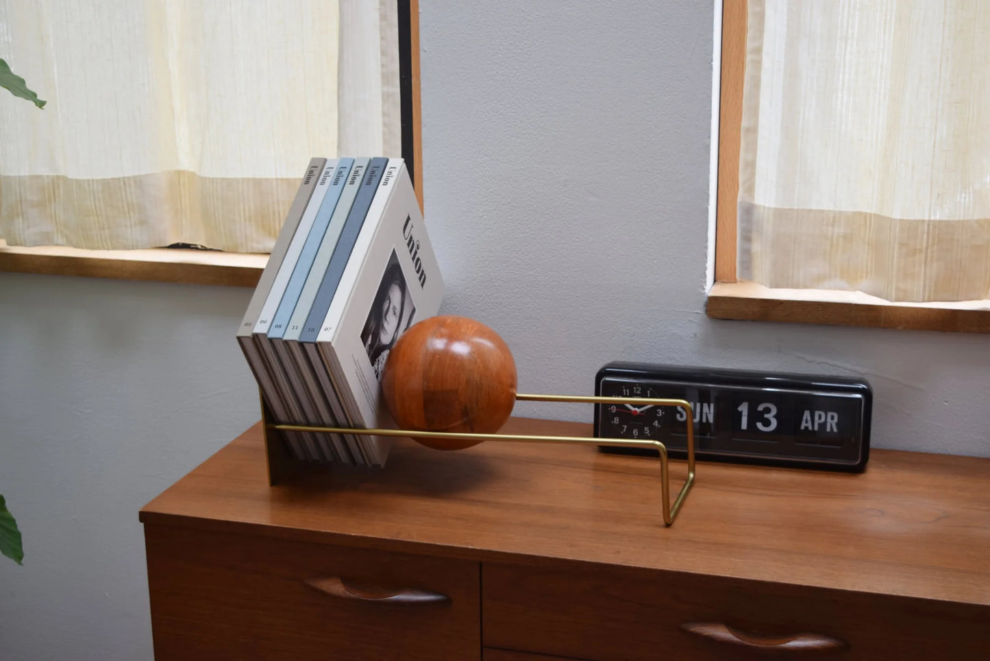 DETAIL - Slope Bookend