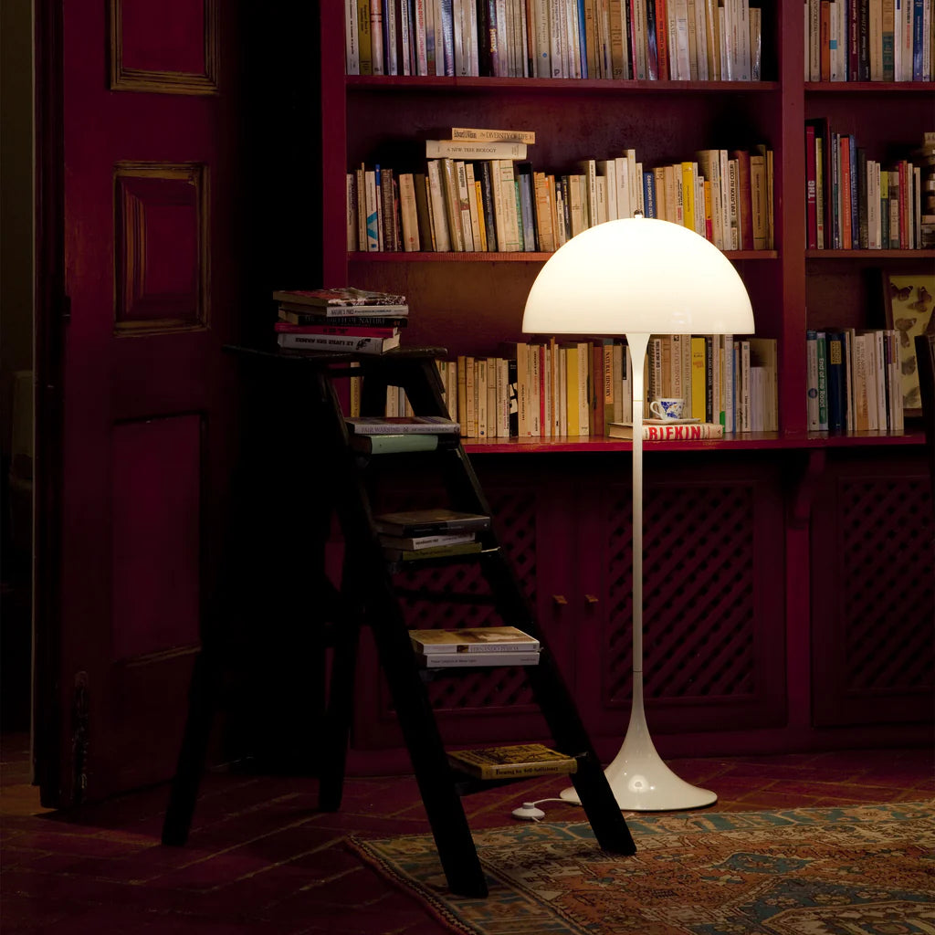 Louıs Poulsen - Panthella Floor Lamp