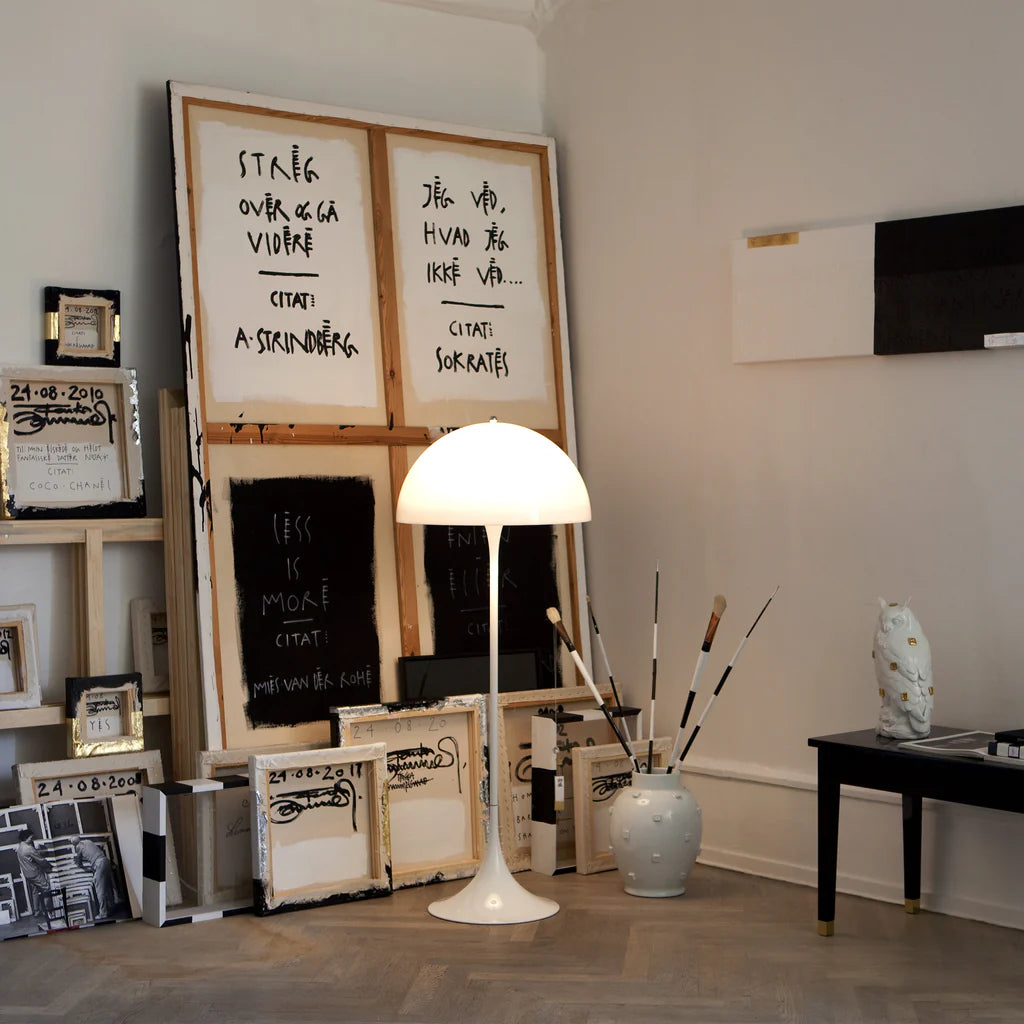 Louıs Poulsen - Panthella Floor Lamp
