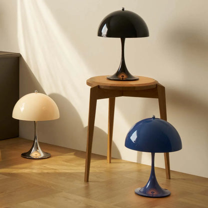 Louıs Poulsen - Panthella 250 Portable Table Lamp